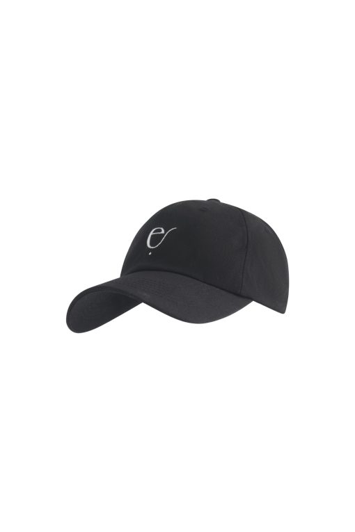 Black cap