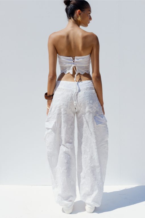 Balloon pants white